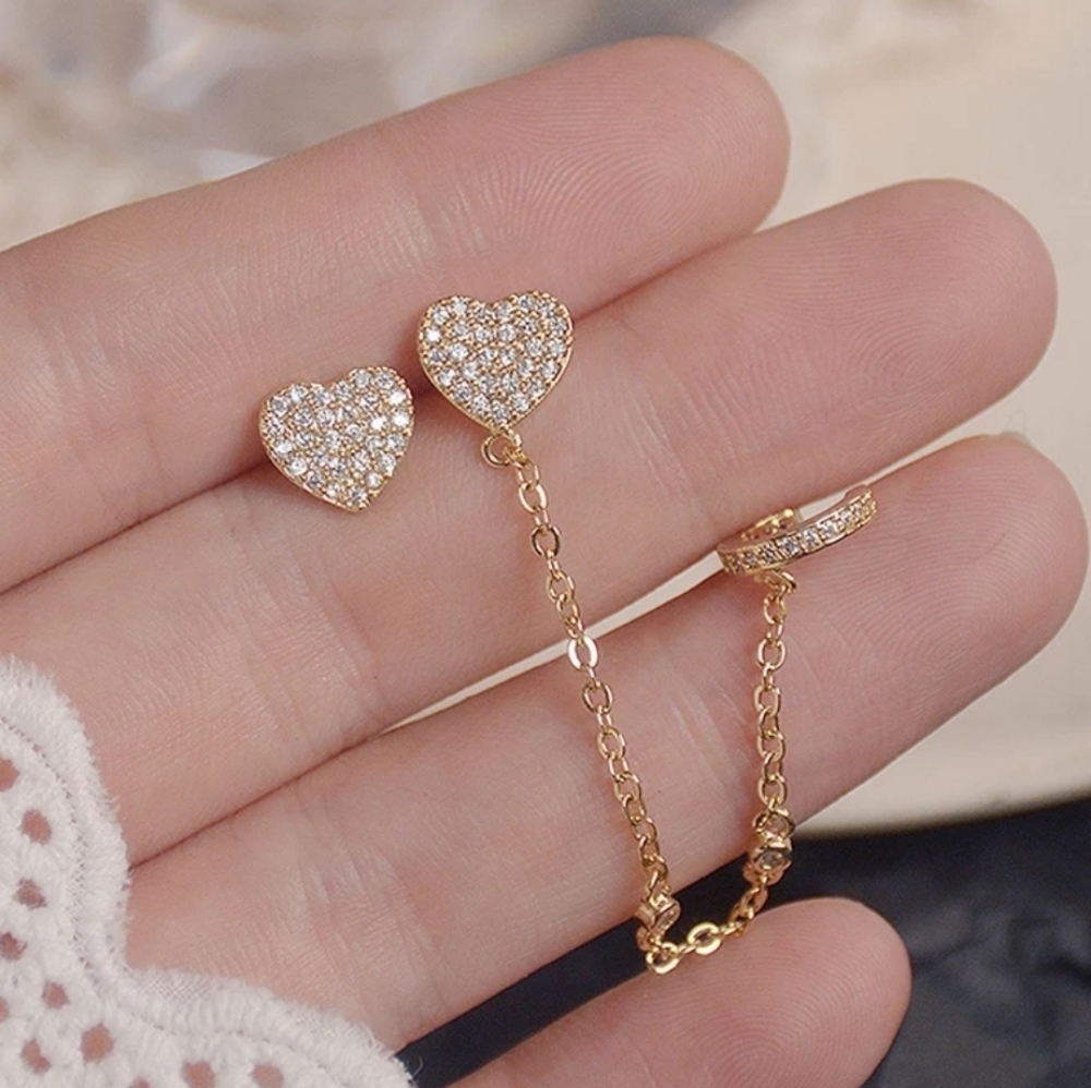 NEW 14K GOLD PLATED ❤ DANGEL EARRINGS